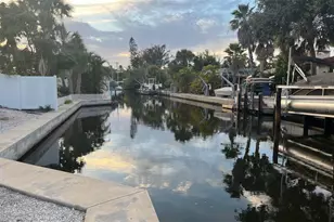 345 Avenida Leona, Sarasota, FL 34242 - Photo 75