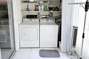 3528 Lake Bayshore Dr, Bradenton, FL 34205 - Photo 19