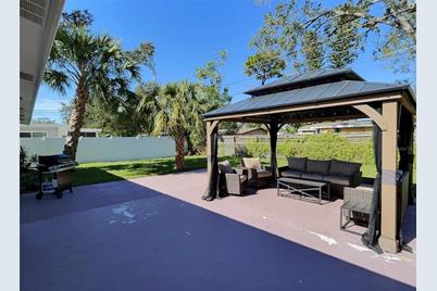 4658 Maceachen Boulevard, Sarasota, FL 34233 - Photo 19