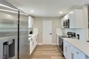 4658 Maceachen Blvd, Sarasota, FL 34233 - Photo 29