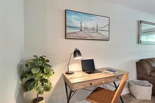 4658 Maceachen Blvd, Sarasota, FL 34233 - Photo 3