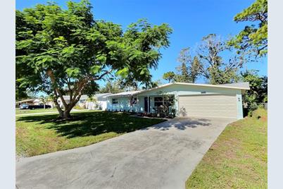 4658 Maceachen Boulevard, Sarasota, FL 34233 - Photo 35