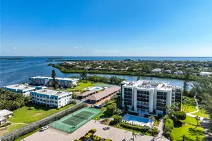 3240 Gulf of Mexico Dr, Longboat Key, FL 34228 - Photo 33