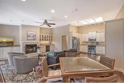 2369 Harbour Oaks Drive, Longboat Key, FL 34228 - Photo 17