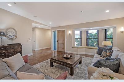 2369 Harbour Oaks Drive, Longboat Key, FL 34228 - Photo 11