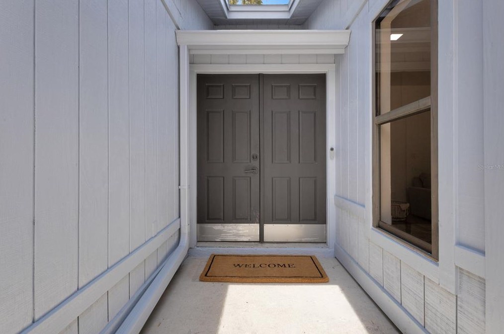 4912 80th Avenue Cir, Sarasota FL  34243-4915 exterior