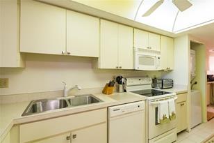 8767 Midnight Pass, Sarasota, FL 34242 - Photo 13
