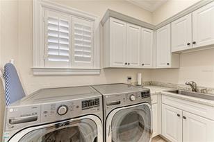 14 N Washington Dr, Sarasota, FL 34236 - Photo 51