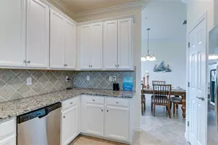 5805 Wake Forest Run, Lakewood Ranch, FL 34211 - Photo 11