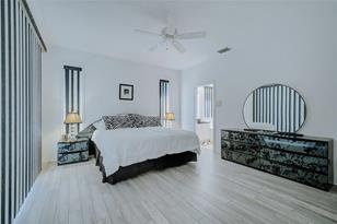 4006 Caddie Dr E, Bradenton, FL 34203 - Photo 17