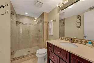 116 Vista Hermosa Cir, Sarasota, FL 34242 - Photo 25