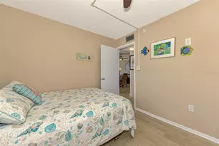 116 Vista Hermosa Cir, Sarasota, FL 34242 - Photo 27