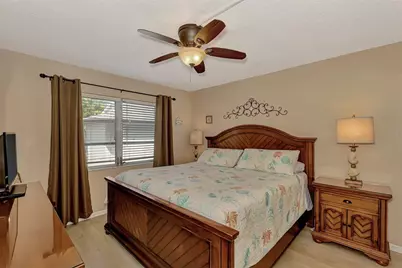 116 Vista Hermosa Circle #210C, Sarasota, FL 34242 - Photo 21