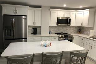 1350 N Portofino Dr, Sarasota, FL 34242 - Photo 5