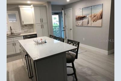 1350 N Portofino Drive #108TAR, Sarasota, FL 34242 - Photo 3