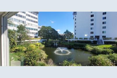 1046 W Peppertree Lane #115B, Sarasota, FL 34242 - Photo 5