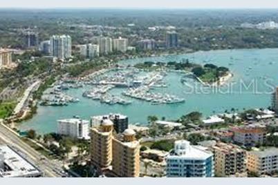 1046 W Peppertree Lane #115B, Sarasota, FL 34242 - Photo 45