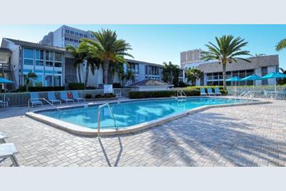1046 W Peppertree Lane #115B, Sarasota, FL 34242 - Photo 29