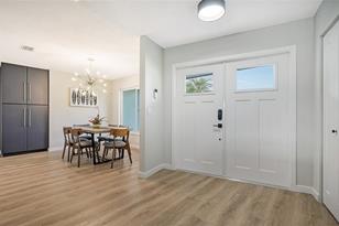 3924 Helene St, Sarasota, FL 34233 - Photo 5