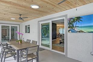 3924 Helene St, Sarasota, FL 34233 - Photo 17