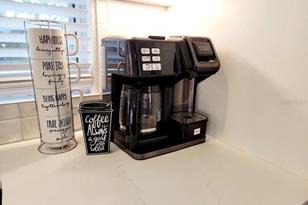 1817 Ivanhoe St, Sarasota, FL 34231 - Photo 7