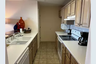 750 N Tamiami Trail #916, Sarasota, FL 34236 - Photo 15