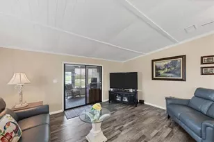 1532 46th Ave Dr E, Ellenton, FL 34222 - Photo 11