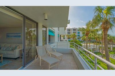 2109 Gulf Of Mexico Drive #1203, Longboat Key, FL 34228 - Photo 9