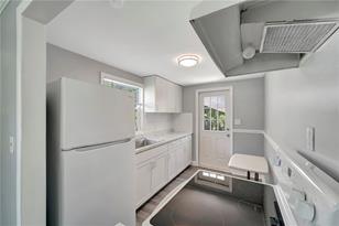 106 Verona St S - Photo 11