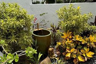 835 Waterside Ln, Bradenton, FL 34209-7749