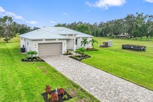 1695 SW Mariposa Dr - Photo 7