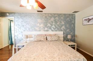 2807 67th St W, Bradenton, FL 34209 - Photo 15