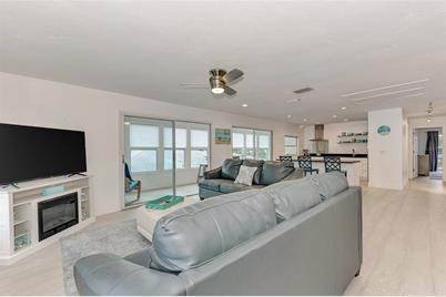 5516 Avenida Del Mare, Sarasota, FL 34242 - Photo 9