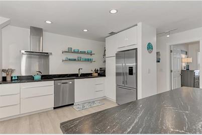 5516 Avenida Del Mare, Sarasota, FL 34242 - Photo 19