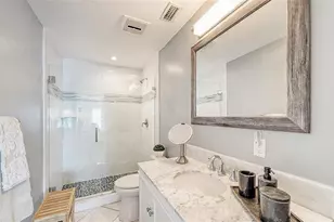 8911 Midnight Pass Rd, Sarasota, FL 34242 - Photo 23