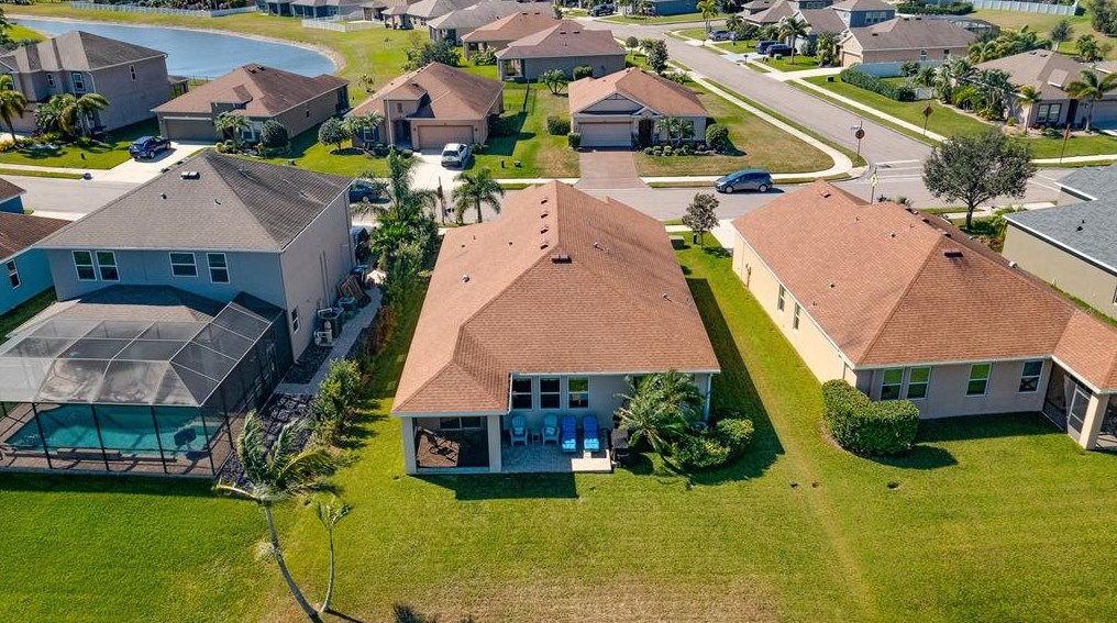 7828 111th Ter, Parrish FL  34219-2830 exterior