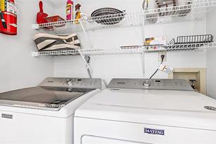 1360 Siesta Bayside Dr, Sarasota, FL 34242 - Photo 19