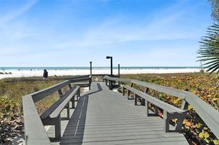 1241 Siesta Bayside Dr, Sarasota, FL 34242 - Photo 27