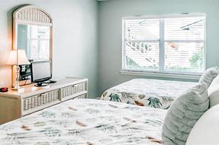 1272 Siesta Bayside Dr, Sarasota, FL 34242 - Photo 17