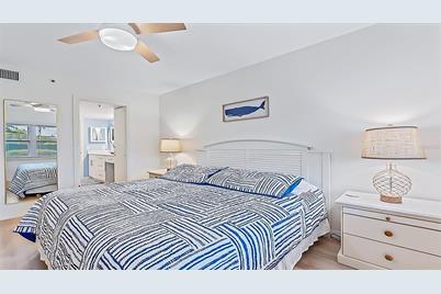 1204 Siesta Bayside Drive #1204-D, Sarasota, FL 34242 - Photo 15