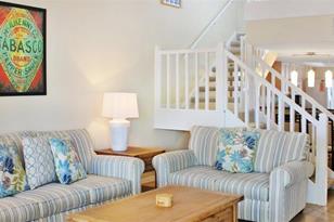 1305 Siesta Bayside Dr, Sarasota, FL 34242 - Photo 3