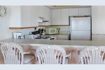 1365 Siesta Bayside Drive #1365-C, Sarasota, FL 34242 - Photo 9