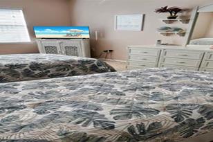 1365 Siesta Bayside Dr, Sarasota, FL 34242 - Photo 15