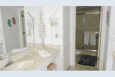 1365 Siesta Bayside Drive #1365-C, Sarasota, FL 34242 - Photo 13