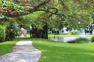 1230 Siesta Bayside Dr, Sarasota, FL 34242 - Photo 19