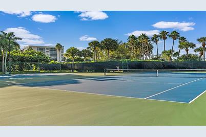 1230 Siesta Bayside Drive #1230-D, Sarasota, FL 34242 - Photo 15