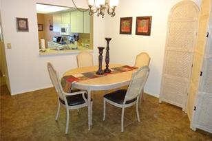 4493 Longmeadow, Sarasota, FL 34235 - Photo 9