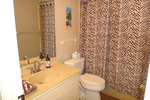 4493 Longmeadow, Sarasota, FL 34235 - Photo 21