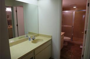 4493 Longmeadow, Sarasota, FL 34235 - Photo 17