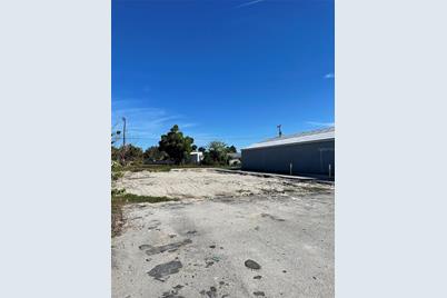 3782 Tamiami Trail #B, Port Charlotte, FL 33952 - Photo 3